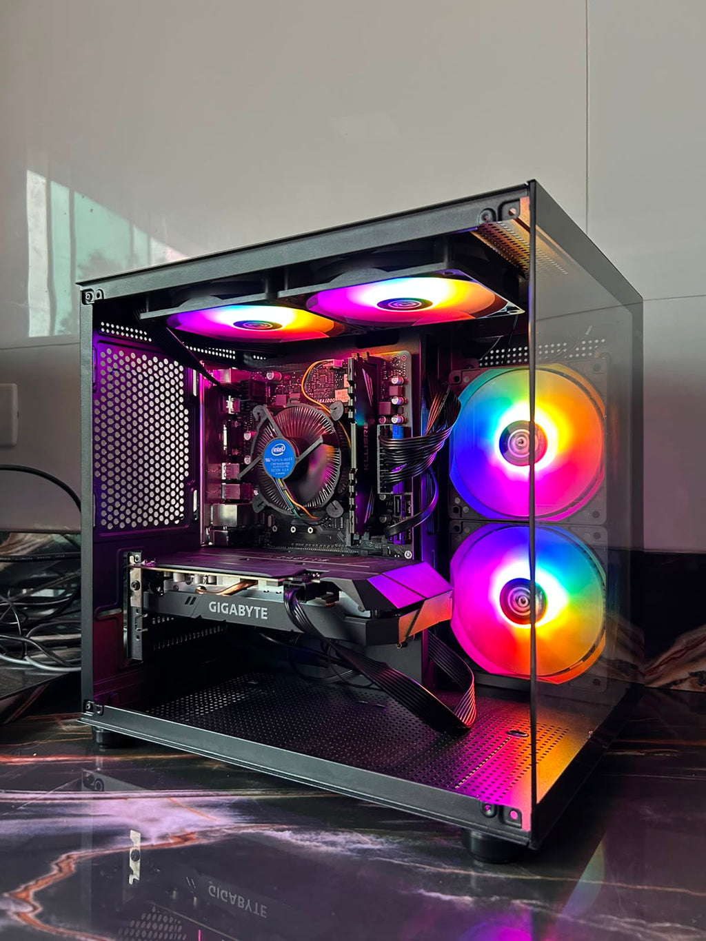 PC Gamer Intel Core i5-10400F | GTX 1660 SUPER 6GB | 8GB DDR4 | SSD 240GB | H410 | Nota Fiscal e 1 Ano de Garantia