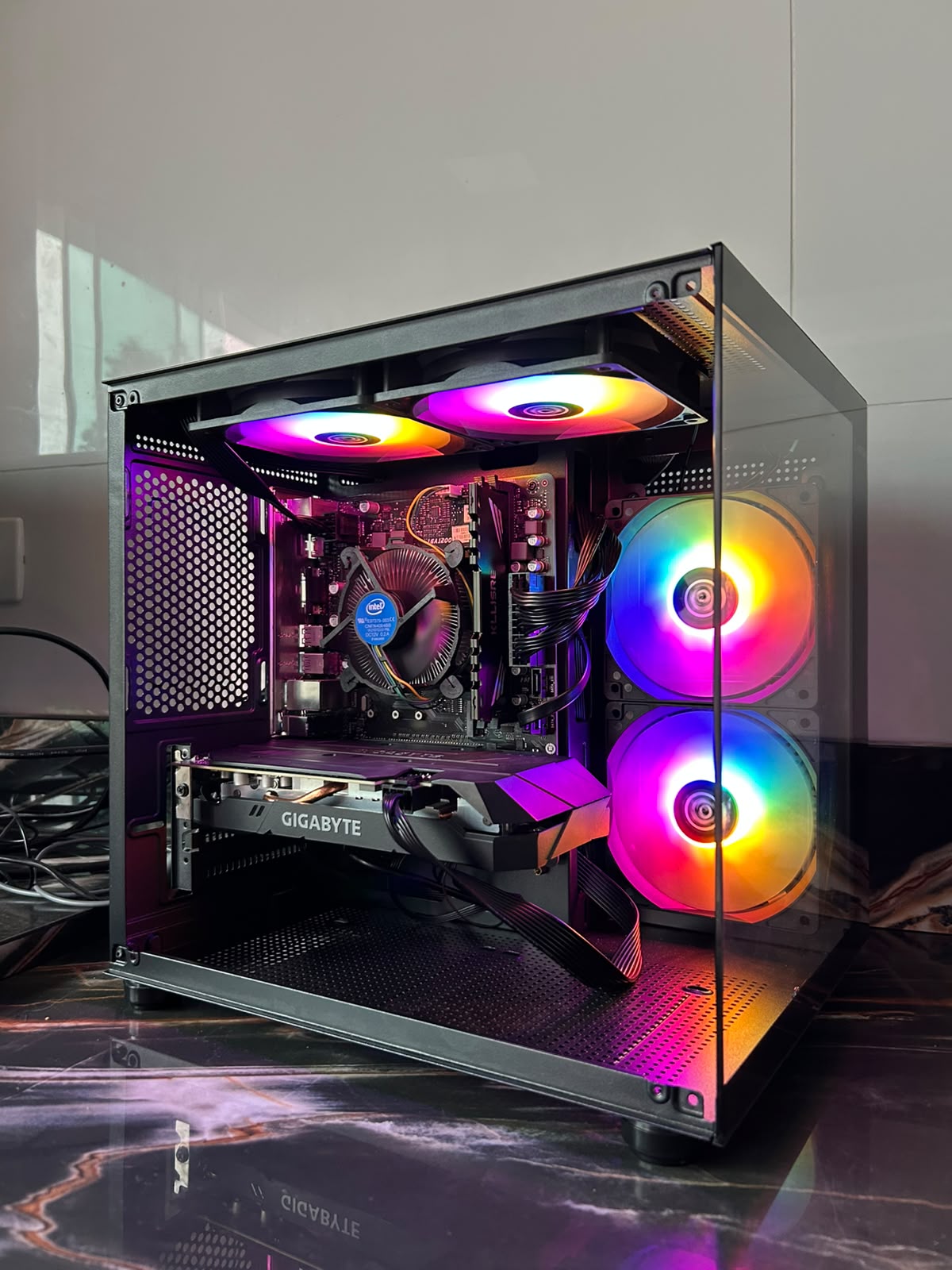 PC Gamer Intel Core i5-10400F | GTX 1660 SUPER 6GB | 8GB DDR4 | SSD 240GB | H410 | Nota Fiscal e 1 Ano de Garantia