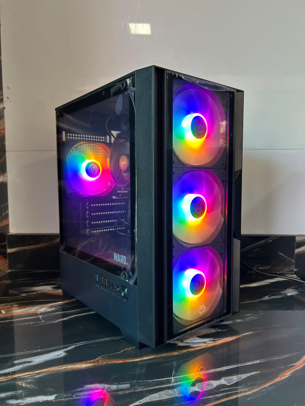 PC Gamer AMD Ryzen 5 3400G | Radeon Vega 11 | 8GB DDR4 Dual Channel | SSD 128GB | Nota Fiscal e 1 Ano de Garantia