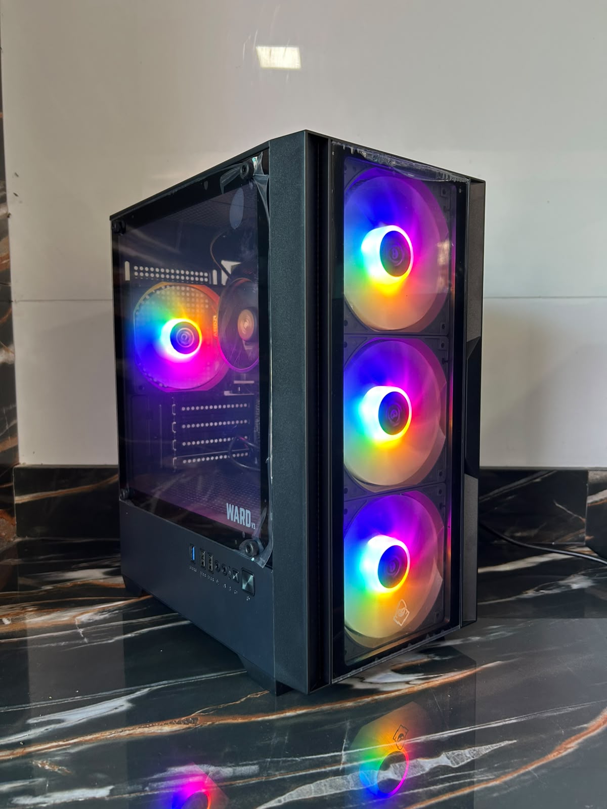 PC Gamer AMD Ryzen 5 3400G | Radeon Vega 11 | 8GB DDR4 Dual Channel | SSD 128GB | Nota Fiscal e 1 Ano de Garantia