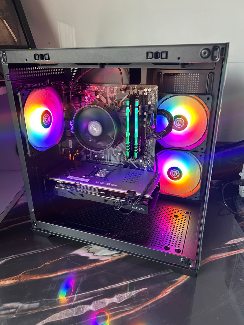 PC Gamer Ryzen 5 5500 | RX 6600 8GB | 16GB Kingston Fury RGB | SSD 240GB | Fonte 650W 80 Plus Gold | Nota Fiscal e 1 Ano de Garantia