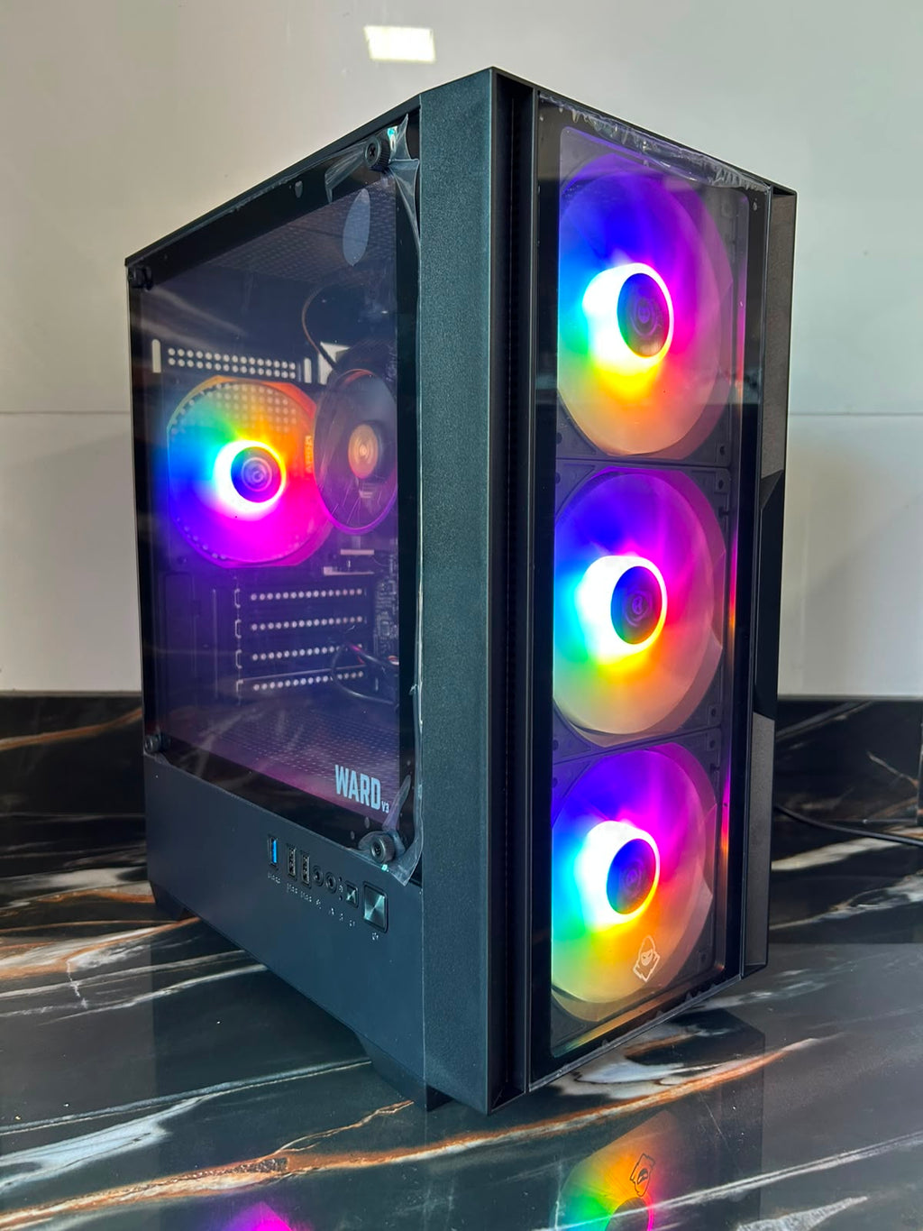PC Gamer AMD Ryzen 5 3400G | Radeon Vega 11 | 8GB DDR4 Dual Channel | SSD 128GB | Nota Fiscal e 1 Ano de Garantia