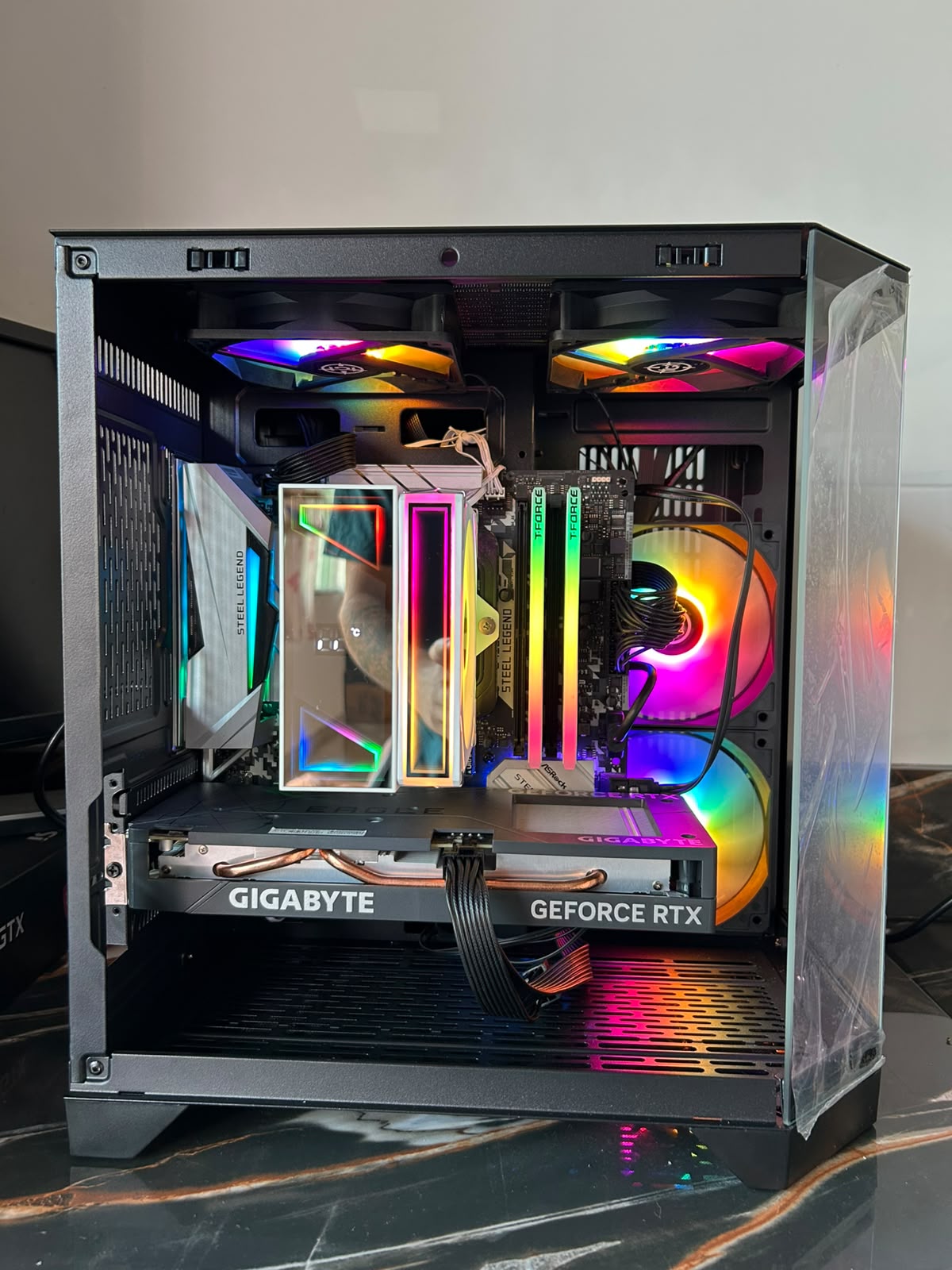 PC Gamer AMD Ryzen 7 5700 | RTX 4060 8GB | 16GB DDR4 3600MHz | SSD 512GB | B450 Steel Legend | Nota Fiscal e 1 Ano de Garantia
