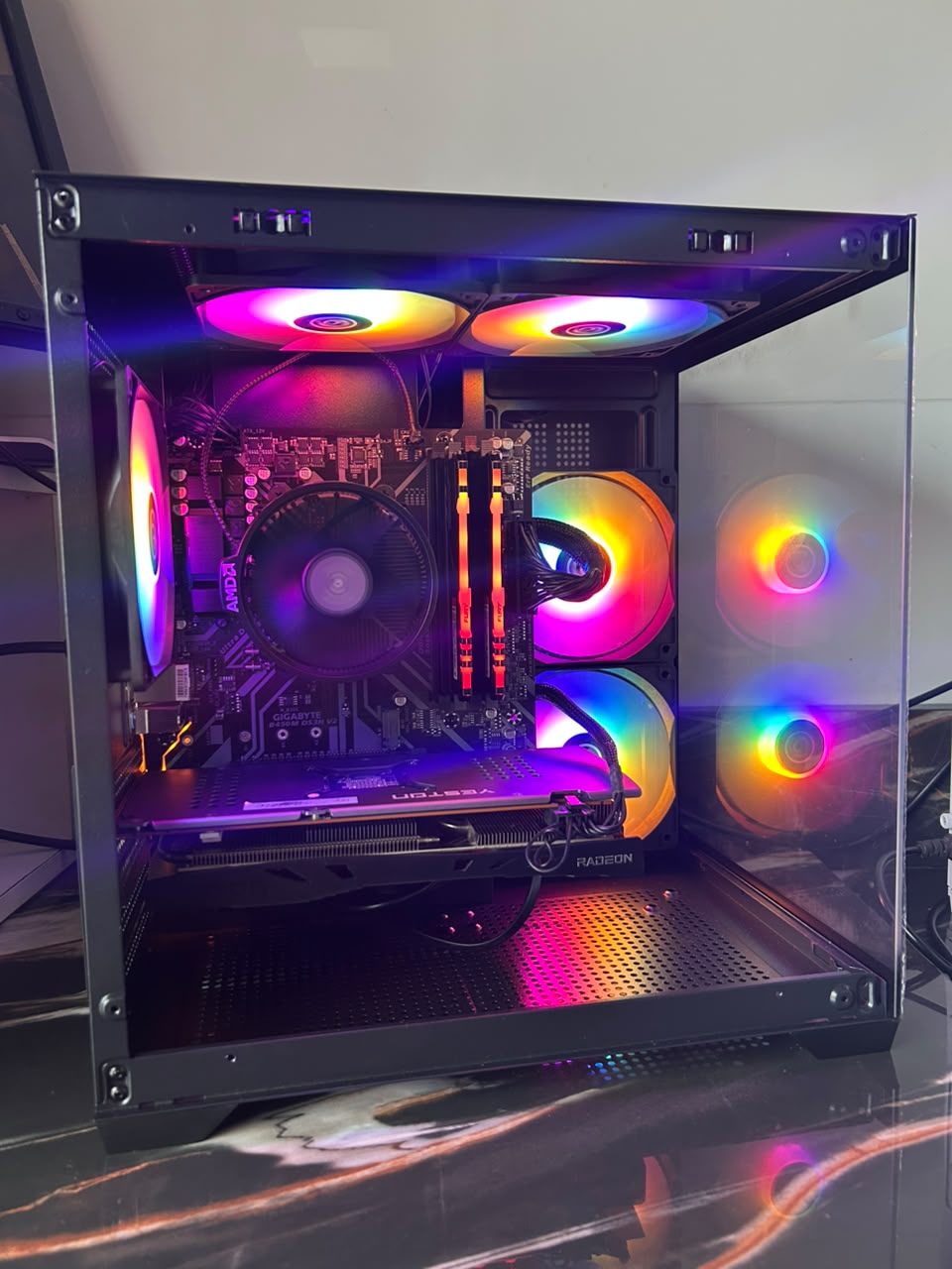 PC Gamer Ryzen 5 5500 | RX 6600 8GB | 16GB Kingston Fury RGB | SSD 240GB | Fonte 650W 80 Plus Gold | Nota Fiscal e 1 Ano de Garantia