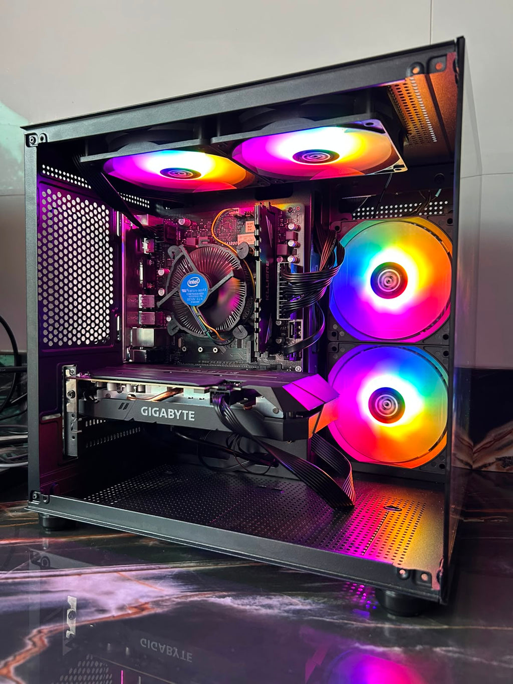 PC Gamer Intel Core i5-10400F | GTX 1660 SUPER 6GB | 8GB DDR4 | SSD 240GB | H410 | Nota Fiscal e 1 Ano de Garantia