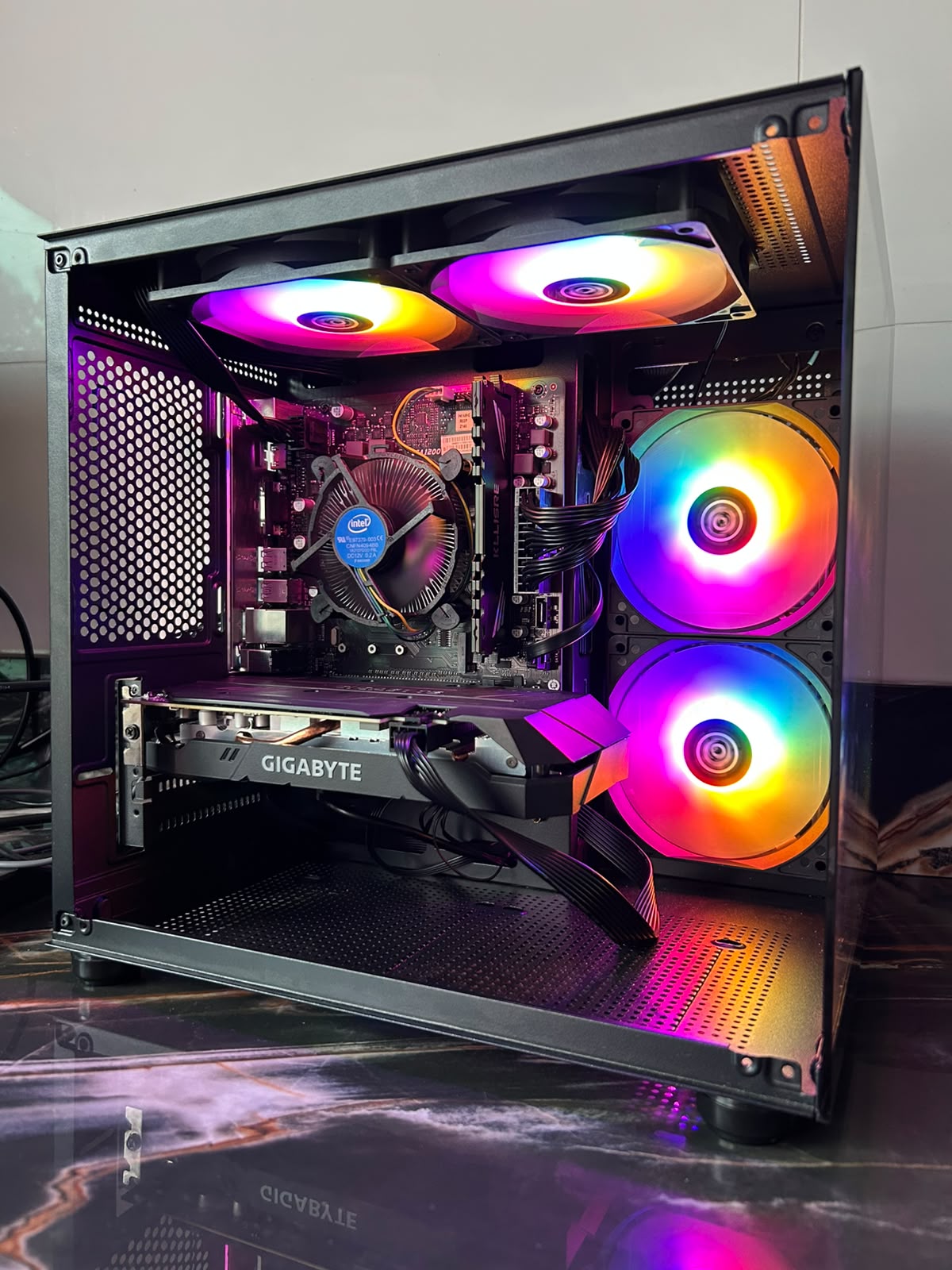 PC Gamer Intel Core i5-10400F | GTX 1660 SUPER 6GB | 8GB DDR4 | SSD 240GB | H410 | Nota Fiscal e 1 Ano de Garantia