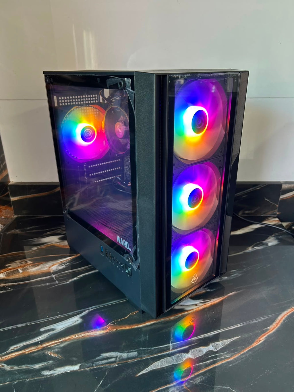 PC Gamer AMD Ryzen 5 3400G | Radeon Vega 11 | 8GB DDR4 Dual Channel | SSD 128GB | Nota Fiscal e 1 Ano de Garantia